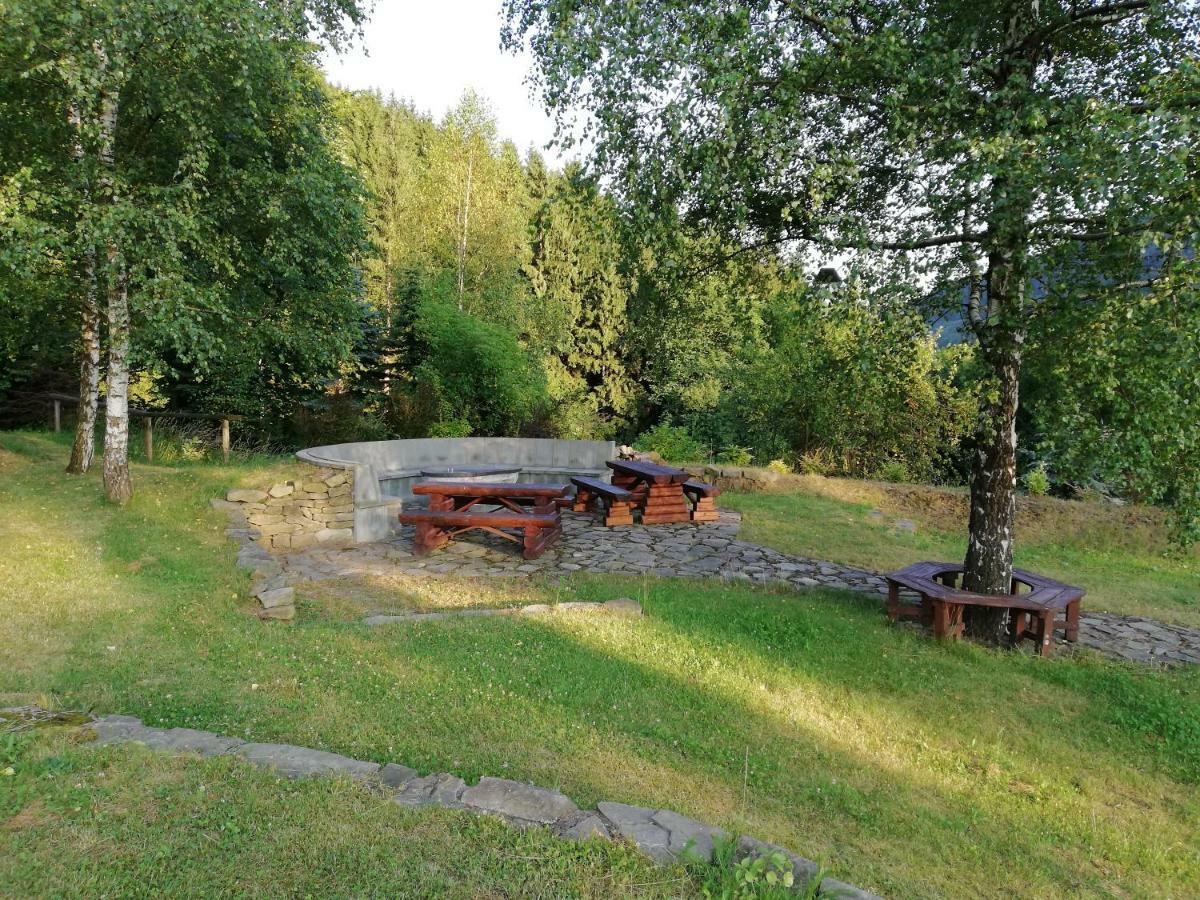 Hotel Zlaty Orel Ostravice Esterno foto