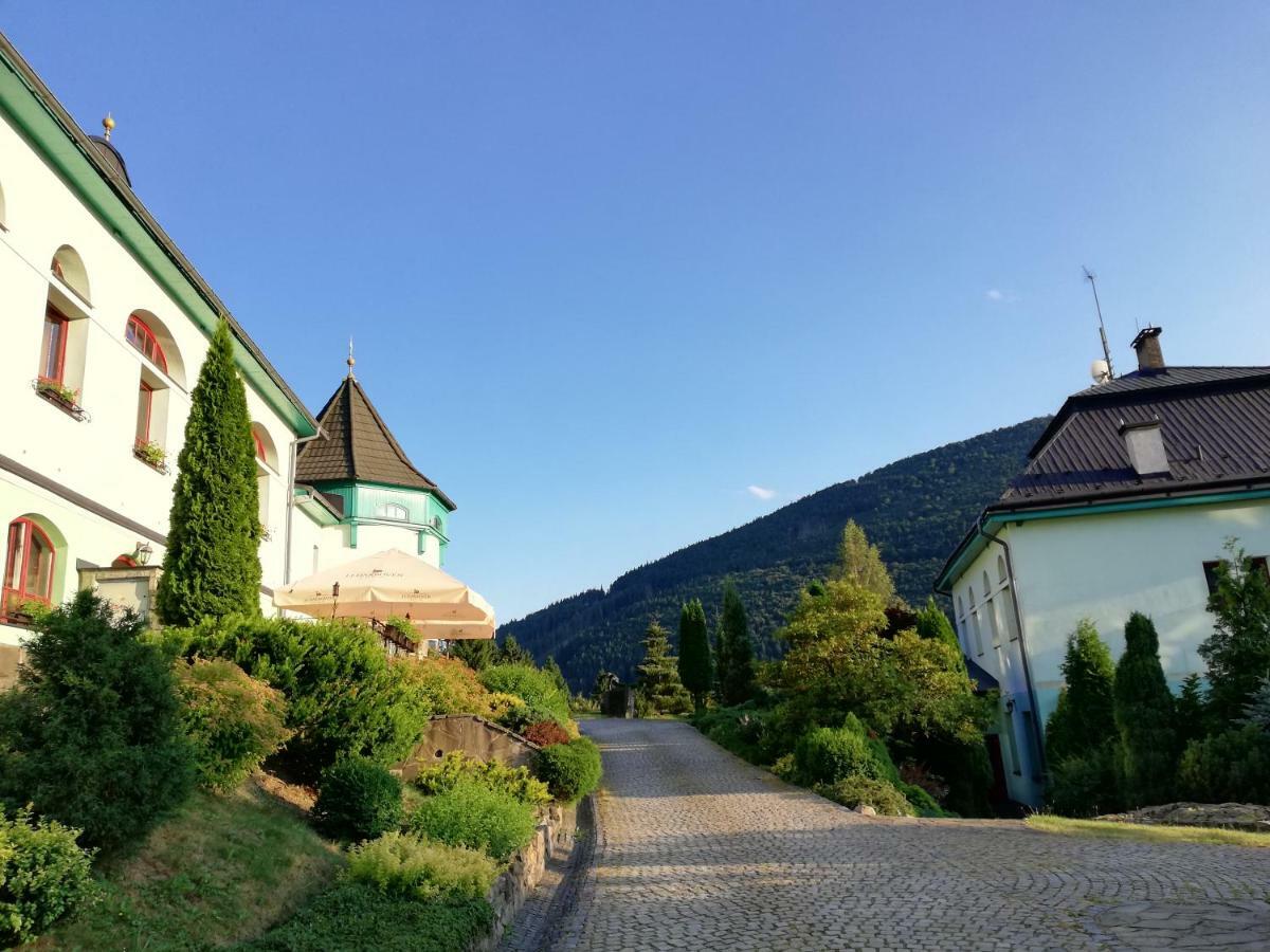 Hotel Zlaty Orel Ostravice Esterno foto