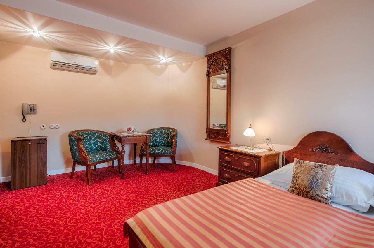 Hotel Zlaty Orel Ostravice Esterno foto