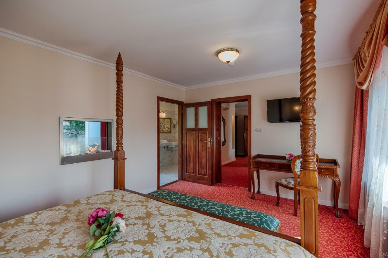 Hotel Zlaty Orel Ostravice Esterno foto