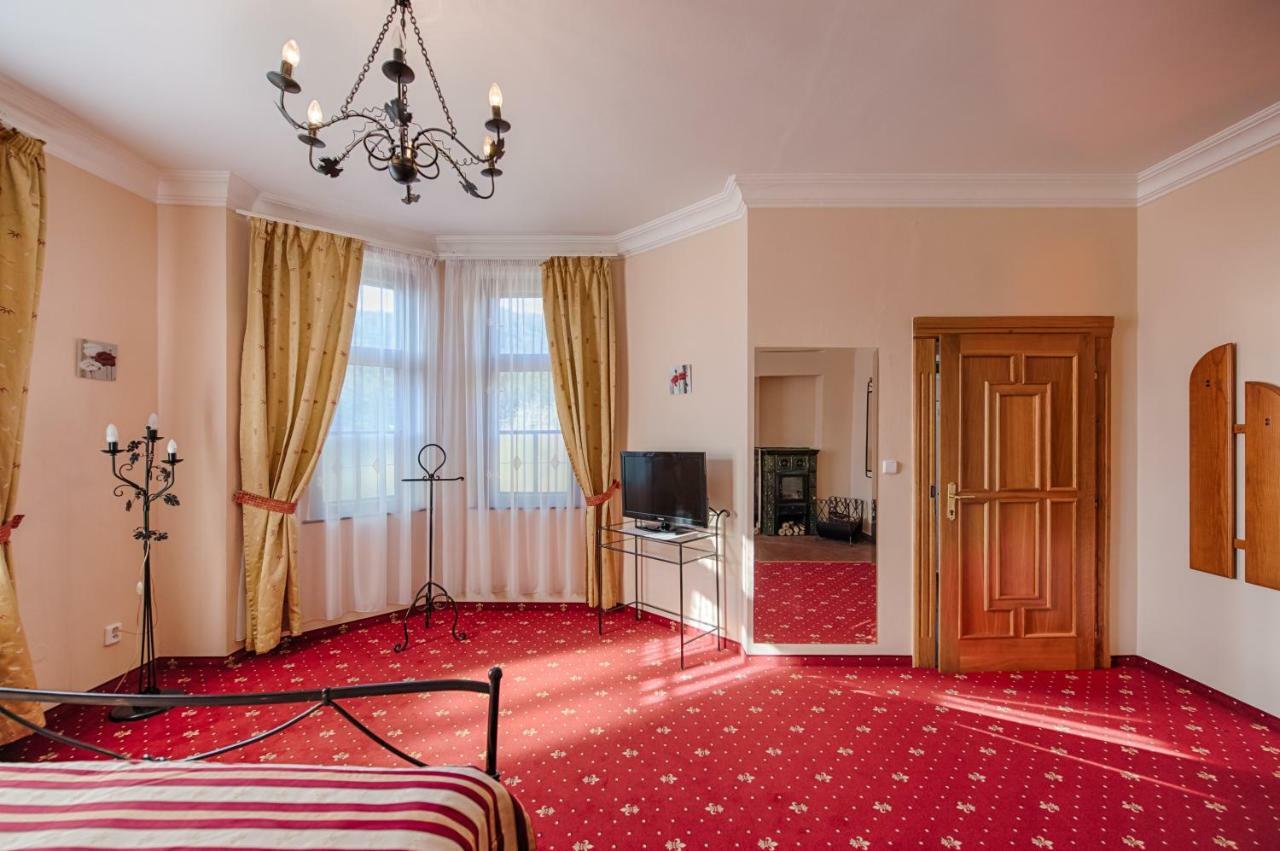 Hotel Zlaty Orel Ostravice Esterno foto