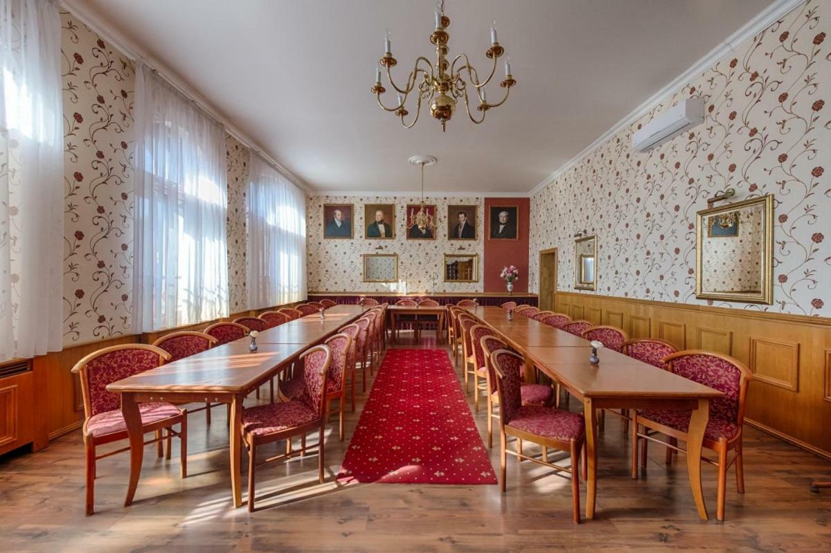 Hotel Zlaty Orel Ostravice Esterno foto